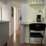 Апартаменти Small Cozy Flat Лісабон