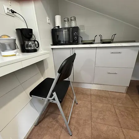 Small Cozy Flat * Лиссабон