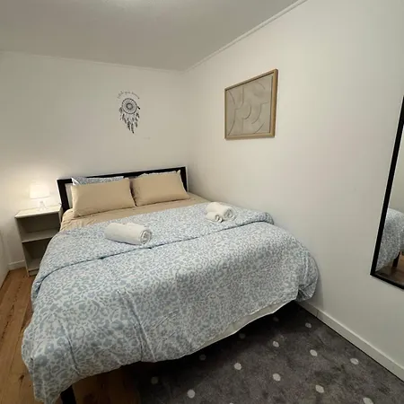 Small Cozy Flat Daire